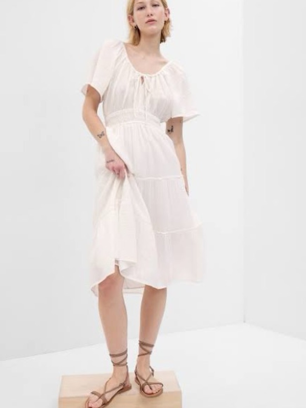 GAP Crinkle Gauze Tiered Midi Dress Size Large White